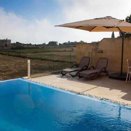 Kenn Holiday Home Għarb Buitenkant foto