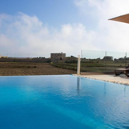 Kenn Holiday Home Għarb Buitenkant foto