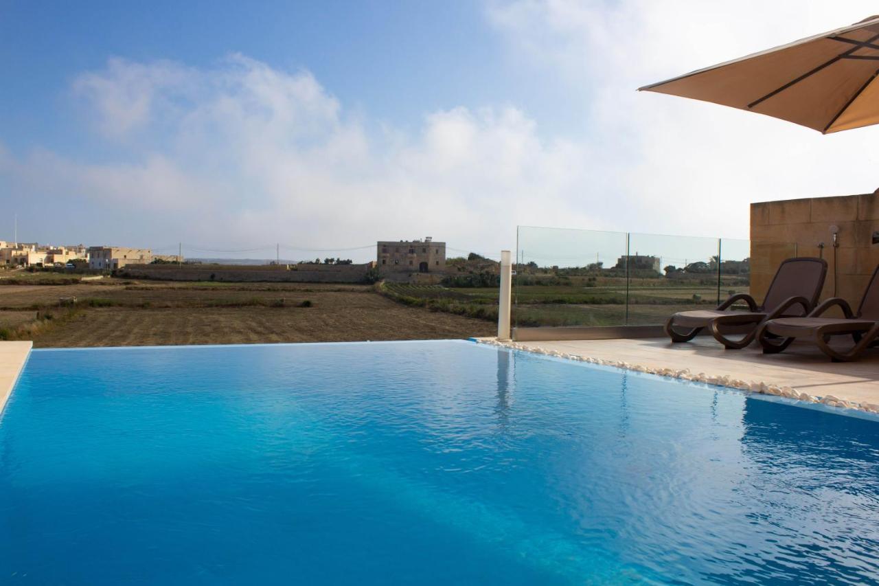 Kenn Holiday Home Għarb Buitenkant foto